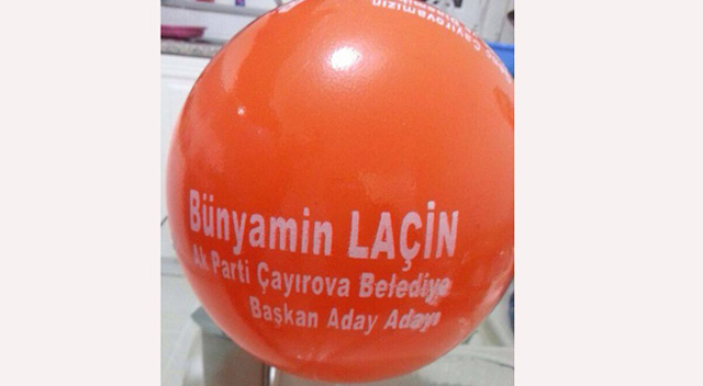 AKP aday adayından öğrencilere balon!