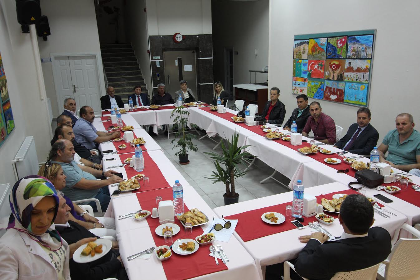 Sürücü kursları İlim’de iftarda buluştu