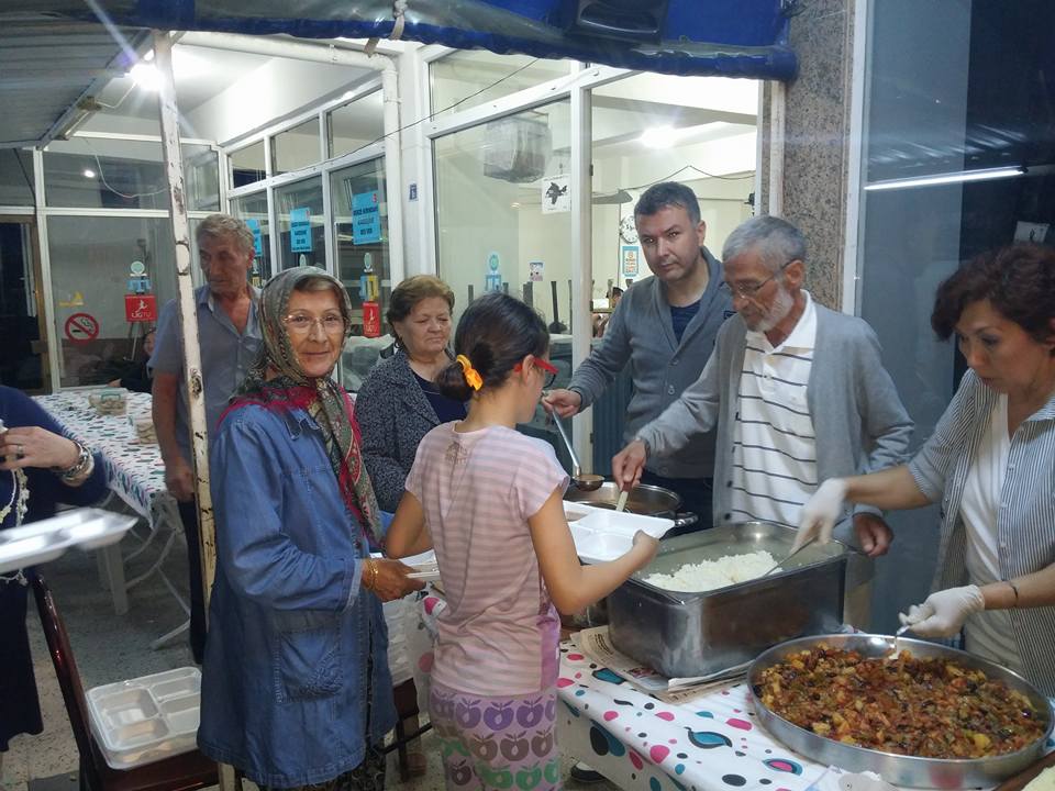 DERNEK BİNASINDA GERÇEKLEŞTİ:  Kırım Türkeri’nde iftar
