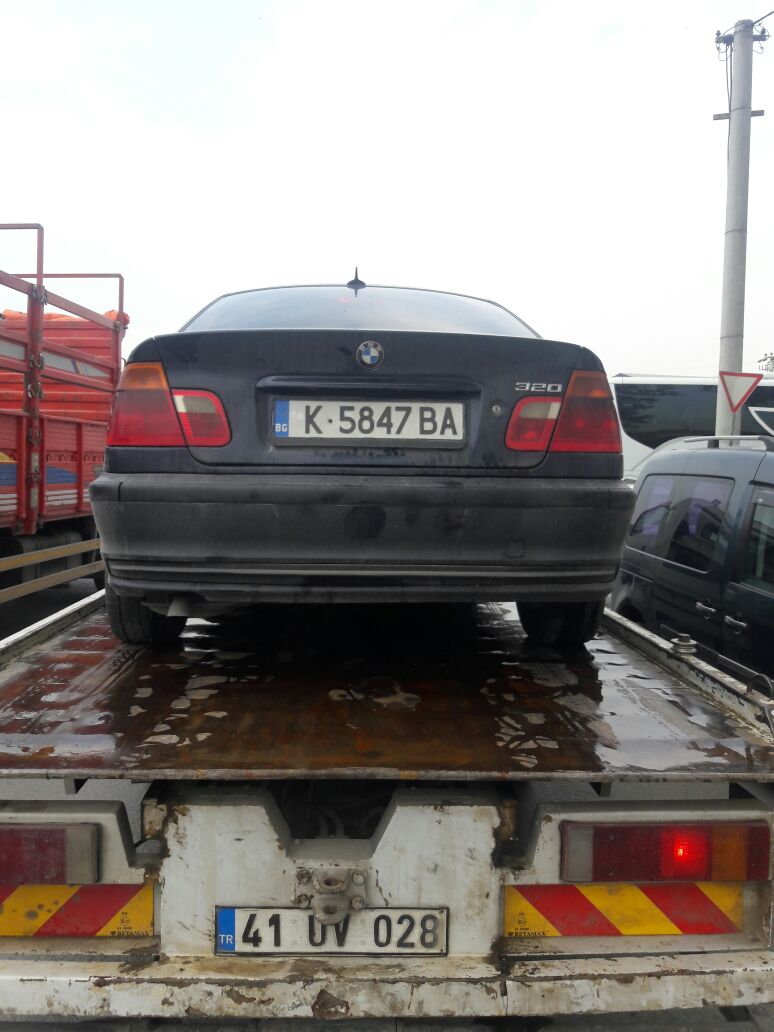 BİRÇOK KİŞİ MAĞDUR:  Yabancı plakalı lüks araçlara dikkat!