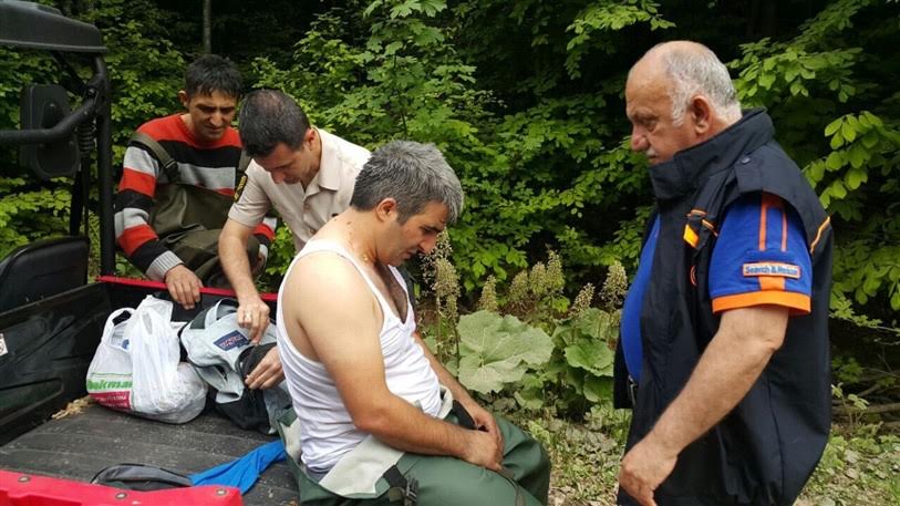 AFAD KURTARDI:  Ot toplamaya gittiler kayboldular