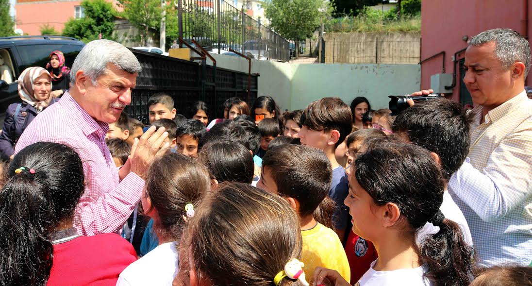 KARAOSMANOĞLU:  Öğrencilere  öğüt verdi