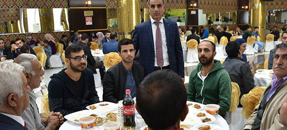 DİLOVASI’NDA:    HDP’liler iftarda buluştu