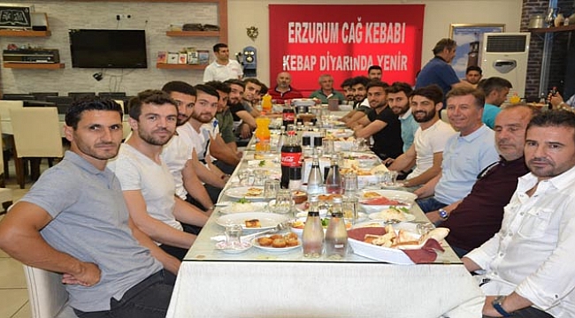 Çayırovaspor’da mutlu iftarlar