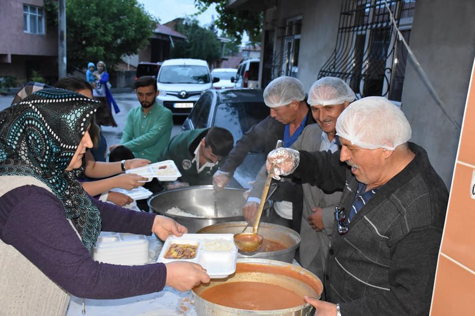 Soğukpınarlılar iftarda buluştu