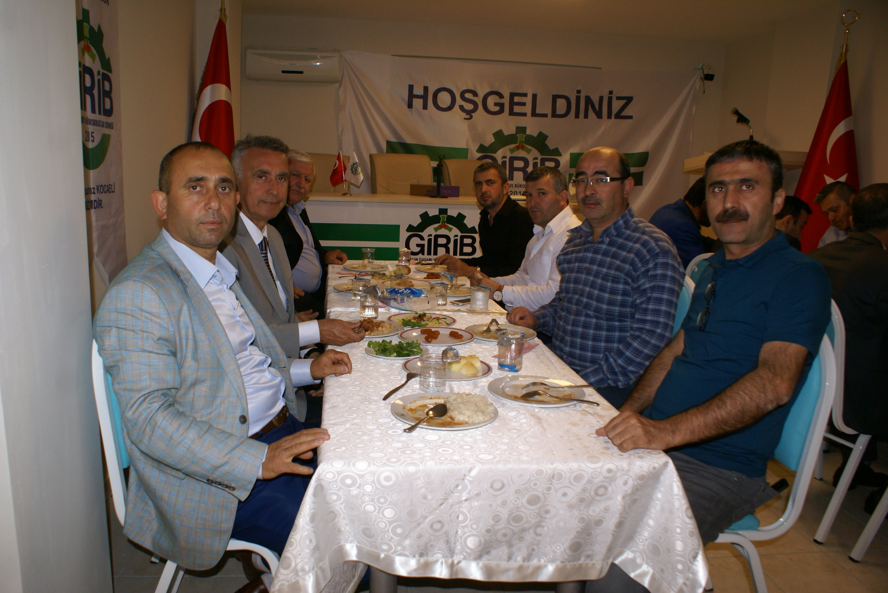 GİRİB’den işadamlarına final iftarı