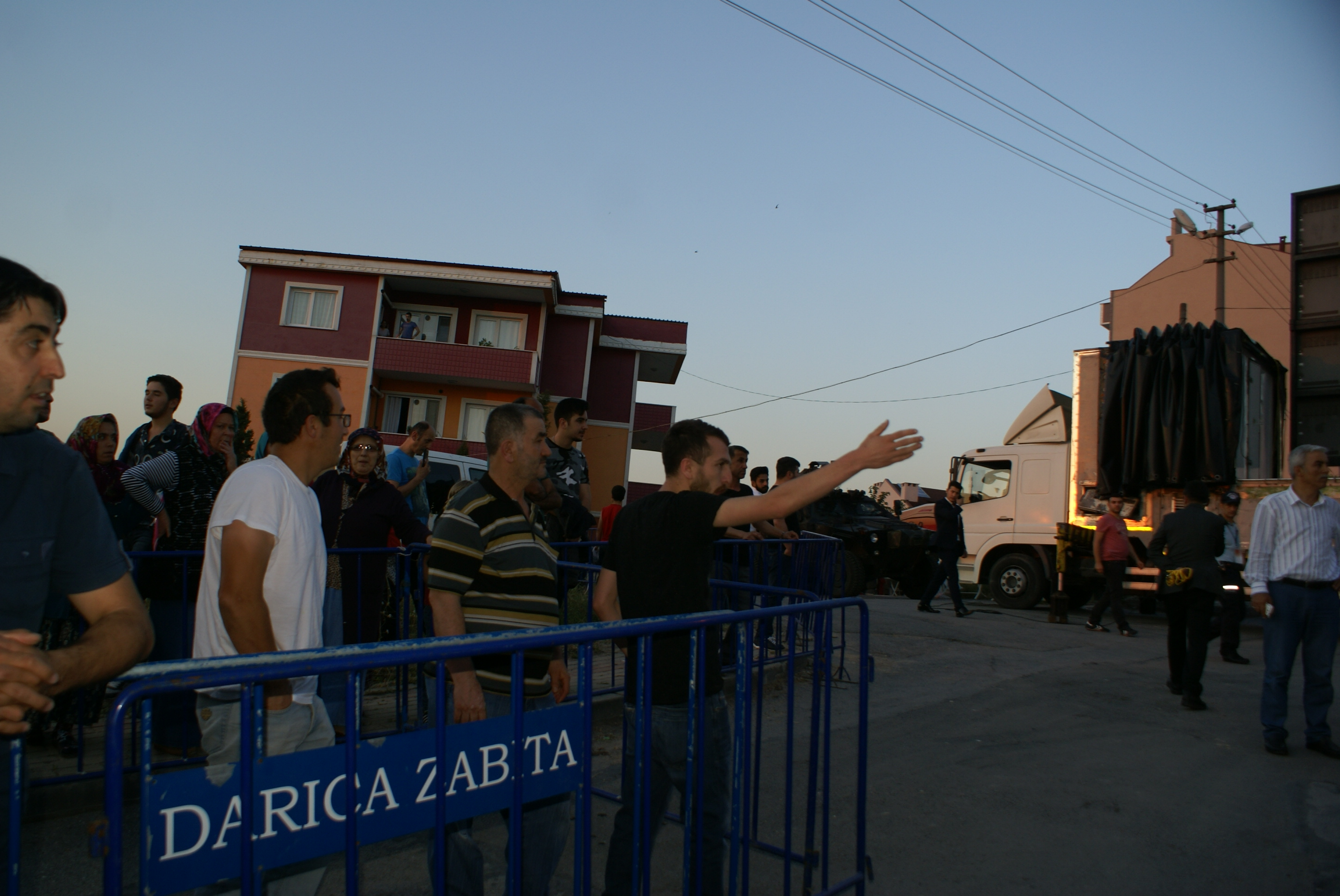 Vatandaşı başbakanın iftarına almadılar!