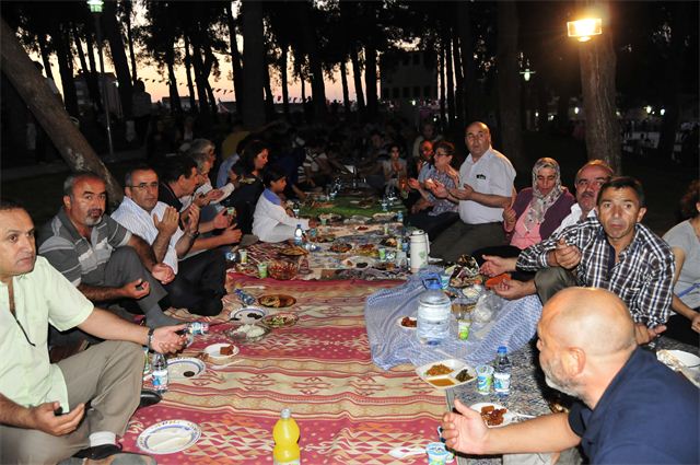 CHP’liler yeryüzü sofrasında buluştu