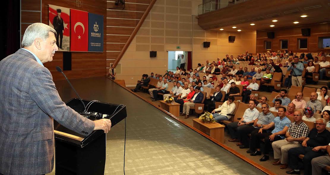  Büyükşehir çalışanları ile bayramlaştı