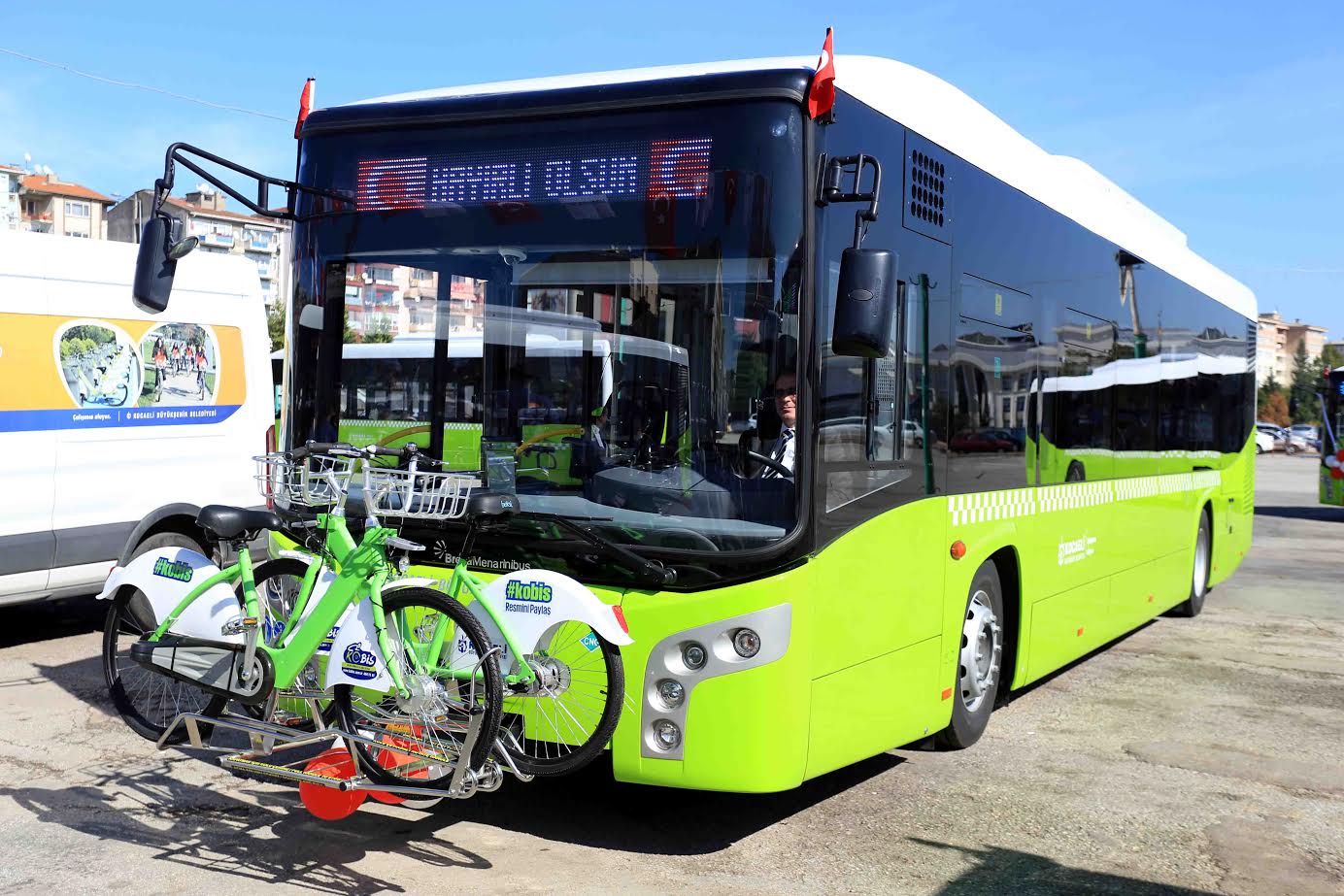 Gebze bayrama hazır