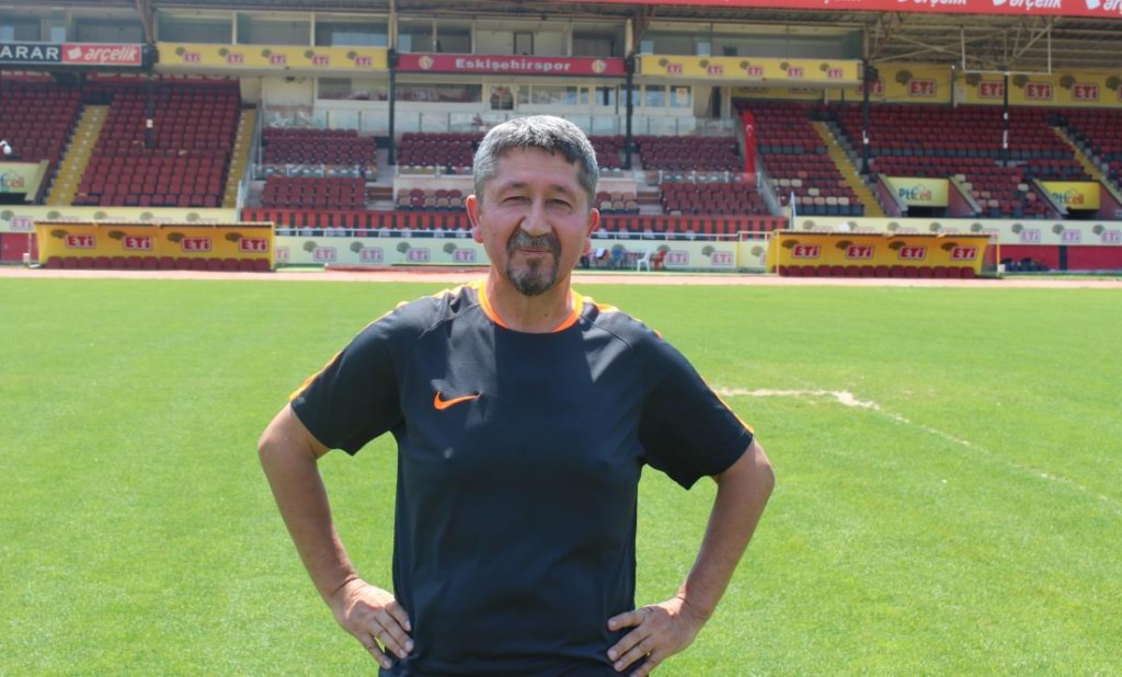 Rıdvan Şükür, Eskişehir’de Atatürk stadında çalıştı.