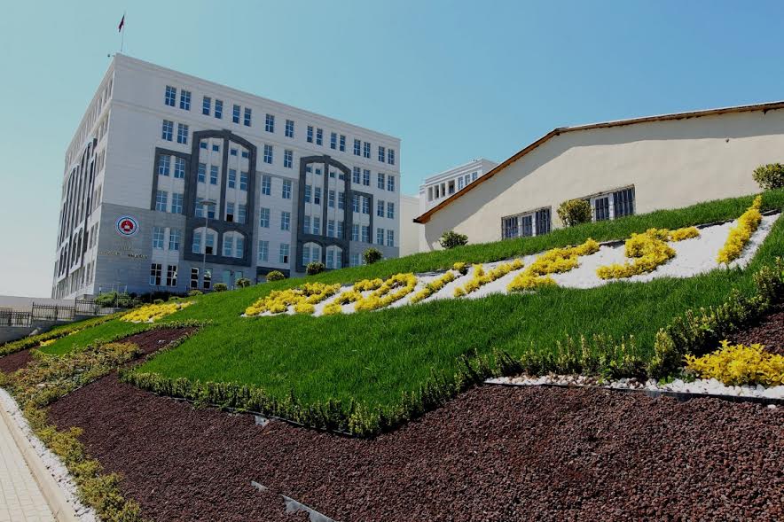 Adliye çevresinde Peyzaj düzenlemesi