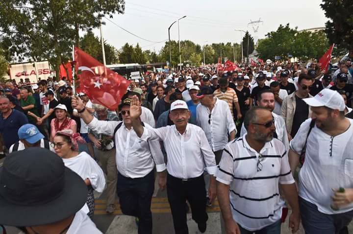 Kılıçdaroğlu Seka Park'ta mola verdi