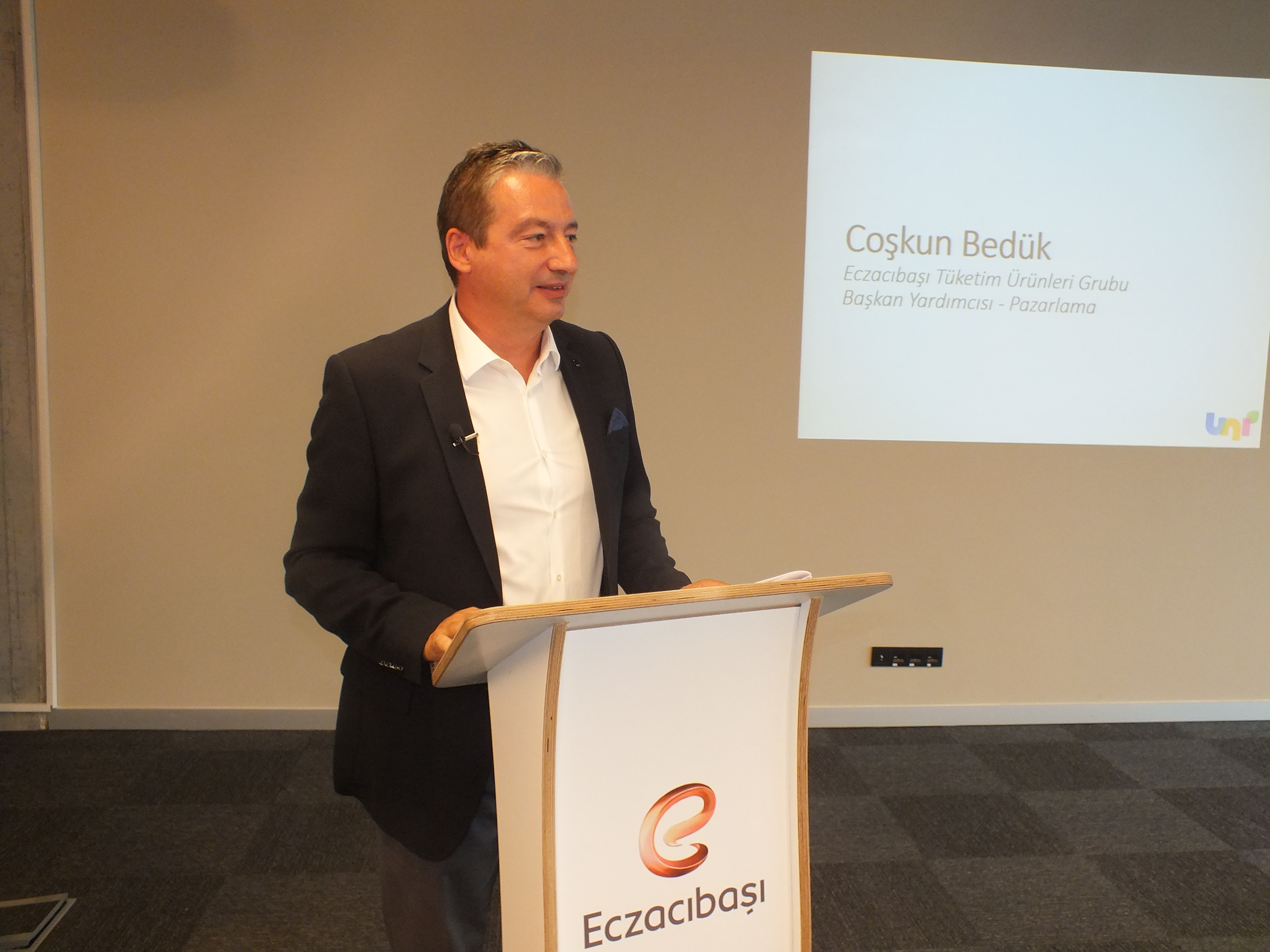 Bebekler için mutluluk üretiyorlar