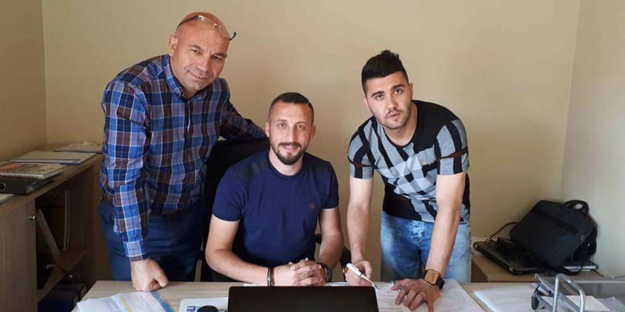 KARAKTERLİ BİR TAKIM GELİYOR