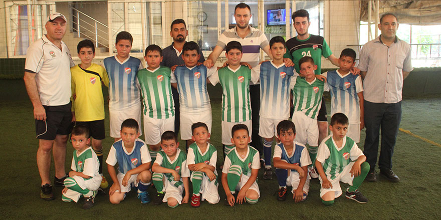 Azerbaycan Futbol Okulu’nda çalışmalar sürüyor