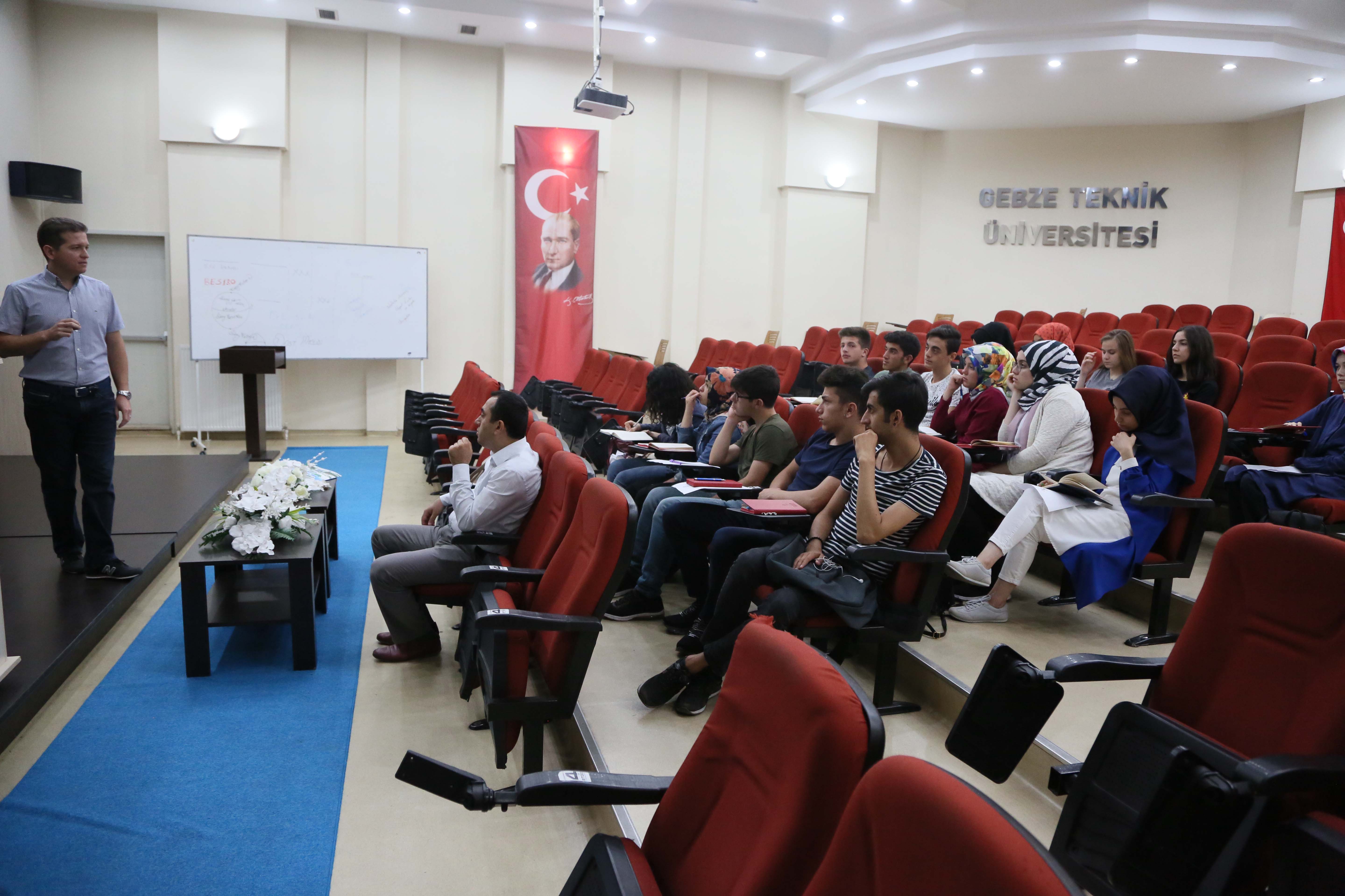 Gebze Teknik Üniversitesi Yaz Okulları’nda