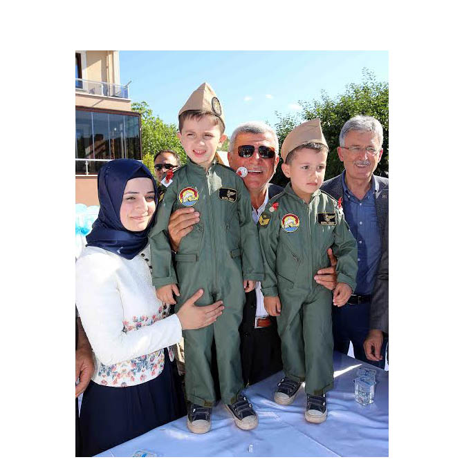 Bekir ve Berk’i yalnız bırakmadı