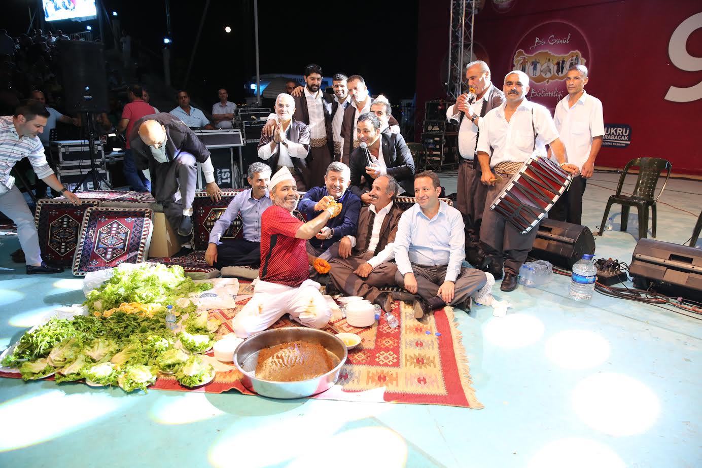 Urfalılar sıra gecesinde coştu