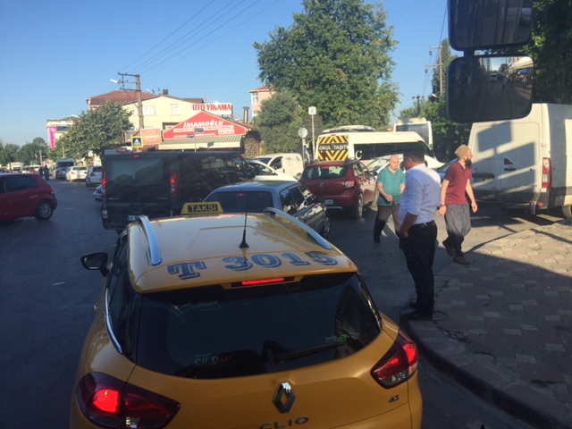 Gebze’de trafik  Arap saçına döndü!