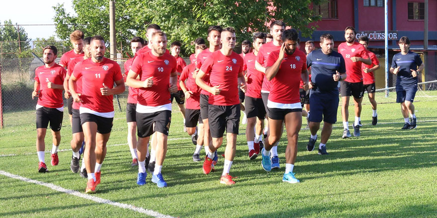 GÖLCÜKSPOR SEZONU AÇTI