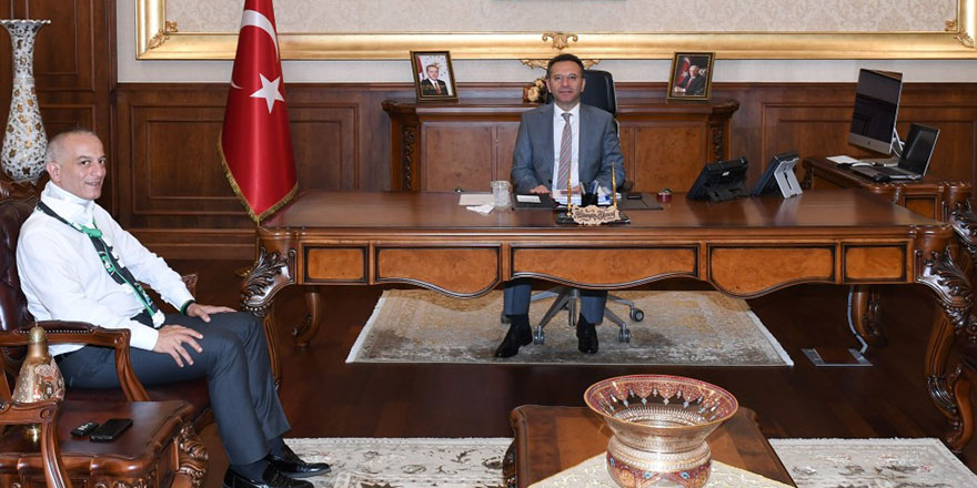 YAVUZ’DAN VALİ AKSOY’A ZİYARET