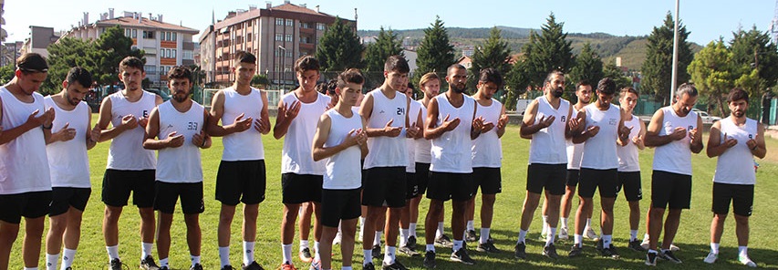 Halkın takımı sahaya indi