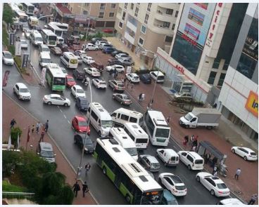 Her yağmurda aynı manzara!