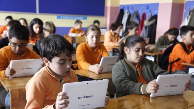 Büyükşehir tablet ihalesi