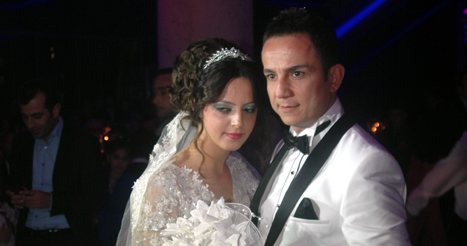 Siyaset, bürokrasi, iş ve medya camiası bu düğünde