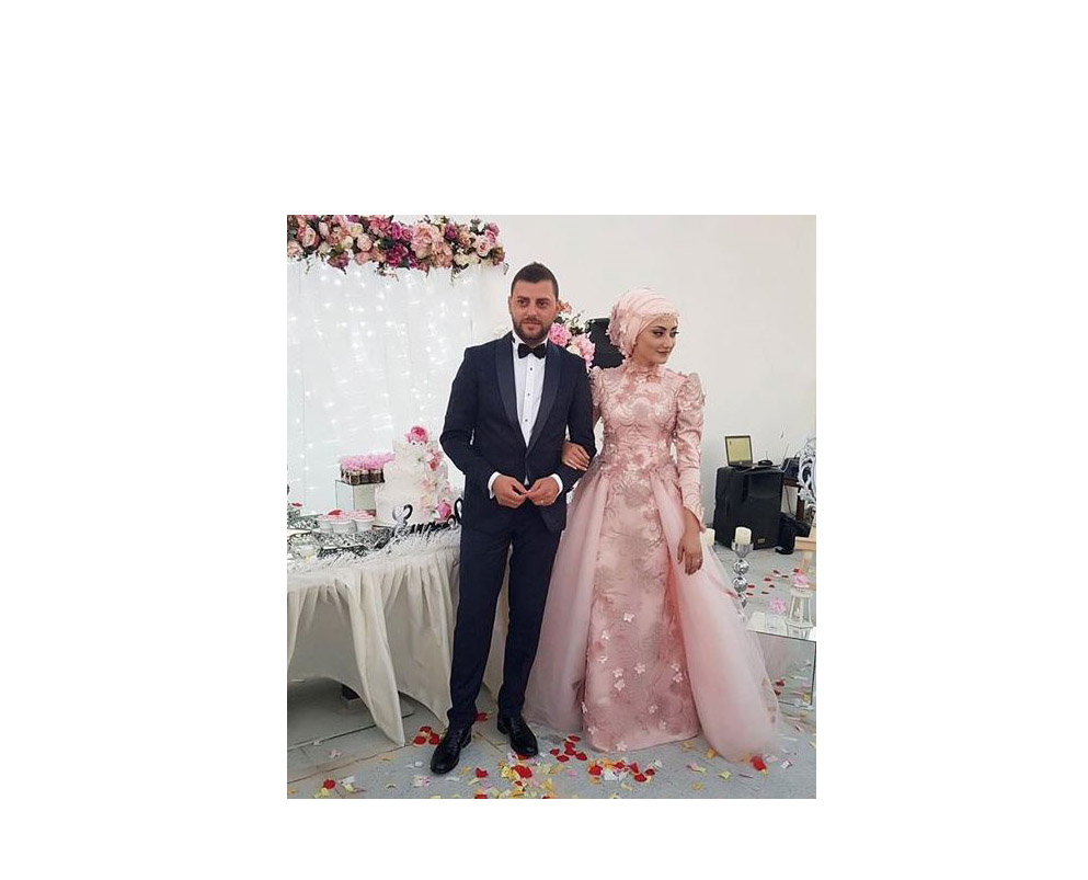 Sözbir'den evliliğe ilk adım