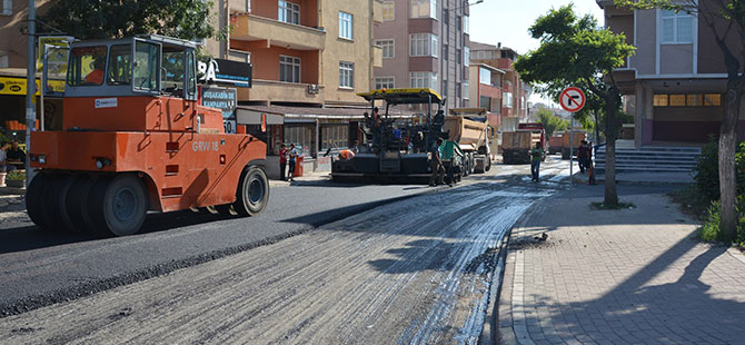 Yol çalışmaları devam ediyor
