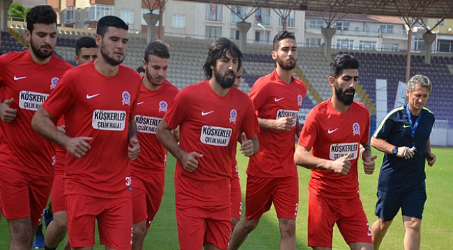 Afyon’da 5 hazırlık maçı