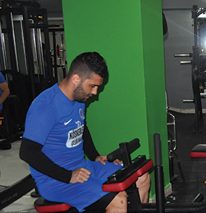 Menekşe B.A.X Fit’te güç depoladı!