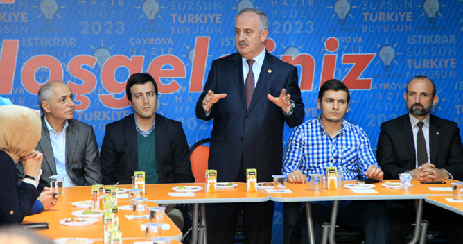 Aygün, 90’lı Gençlerle Buluştu