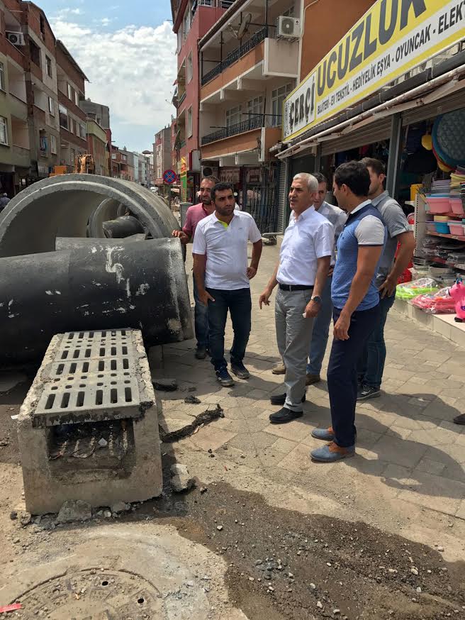 Cadde esnafı çok dertli! 