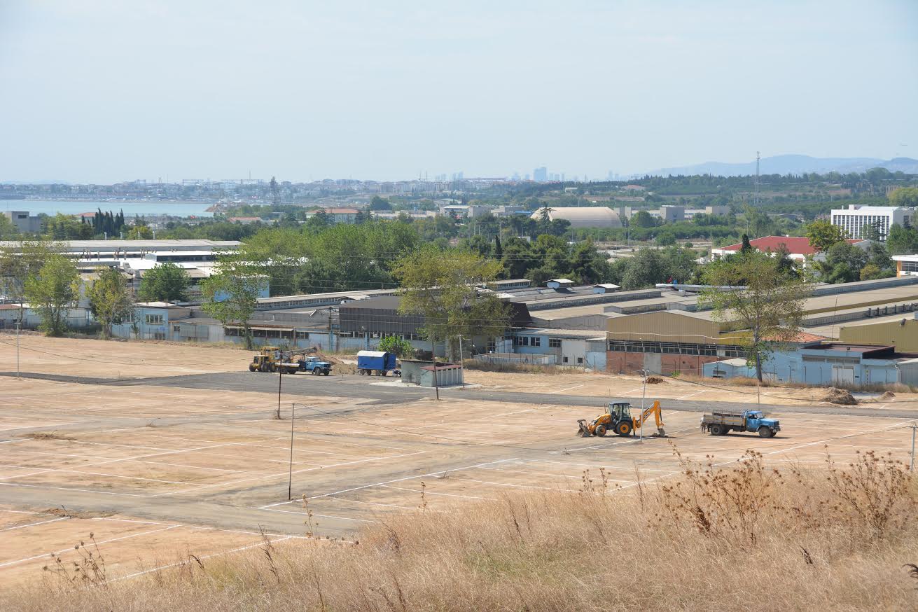 Darıca’da kurban alanları satılıyor