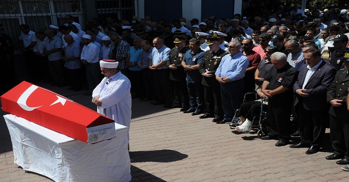 Darıcalı asker  son yolculuğuna uğurlandı