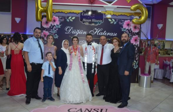 Ekber Yılmaz oğlunu evlendirdi