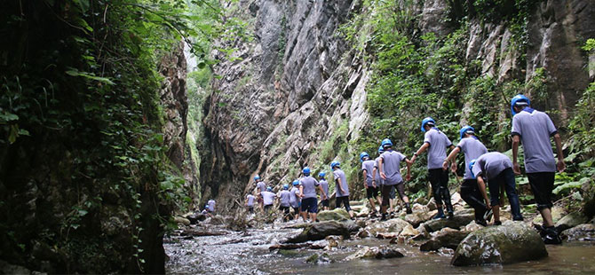 İzciler Serindere’yi keşfetti