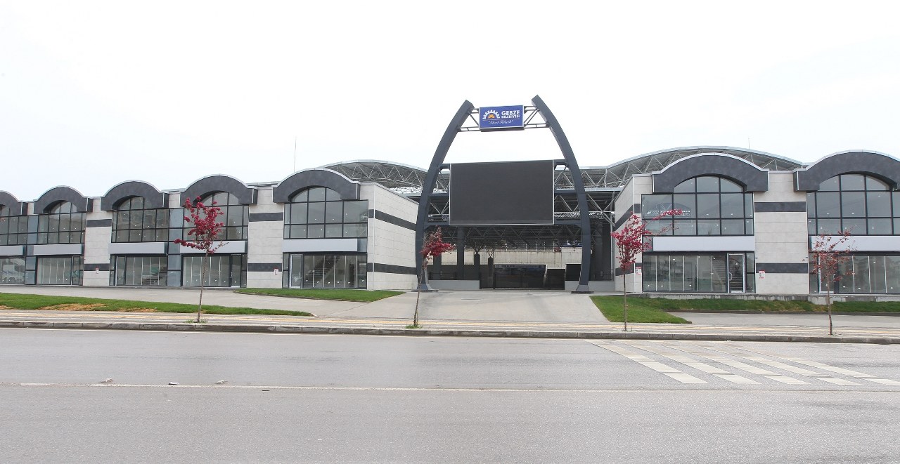 Tatlıkuyu dükkânları satışa çıkıyor