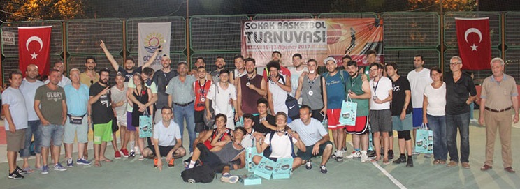 SOKAK BASKETBOL HEYECANI SONA ERDİ