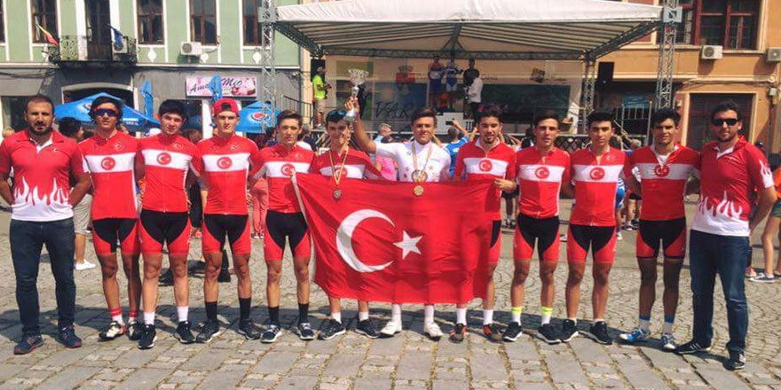 Brisasporlu Buğra Balkan Şampiyonu