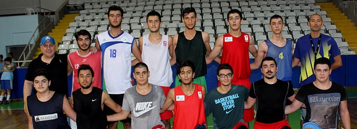 BASKETBOL İHTİSAS HIZ KESMİYOR