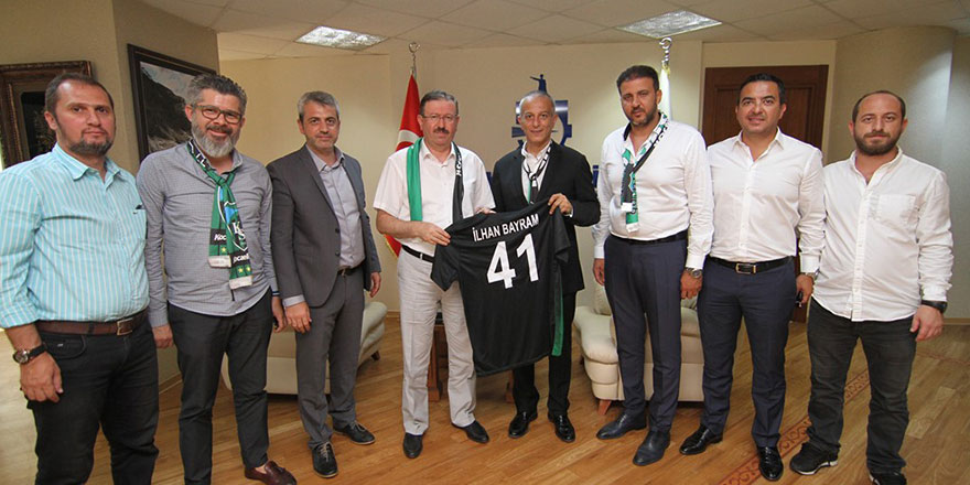 BAYRAM’A FORMA HEDİYESİ