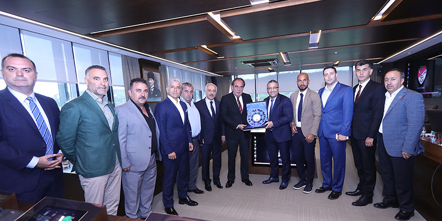 2.Lig ve 3.Lig kulüplerinden Demirören’e ziyaret