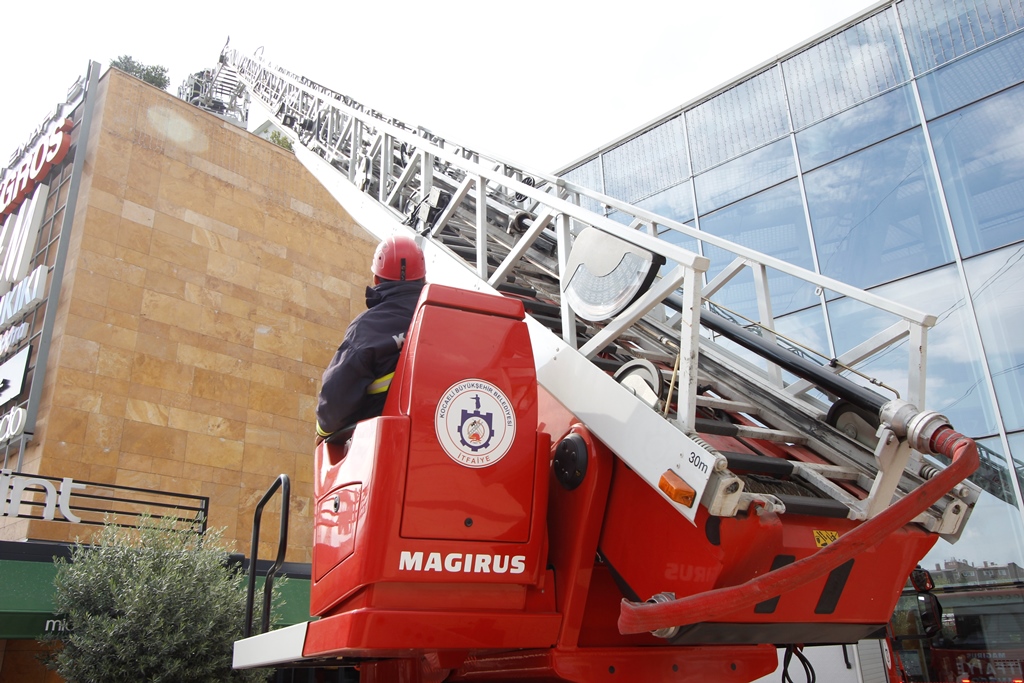 4 bin 280 olaya müdahale