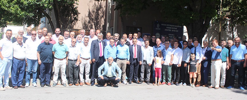 Amatörler bayramlaştı