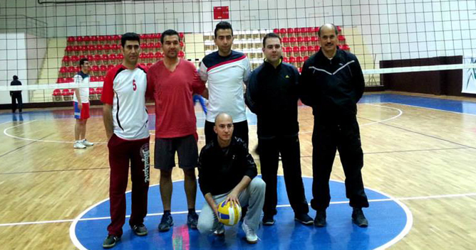 FİLEDE YARI FİNALİSTLER BELLİ OLUYOR