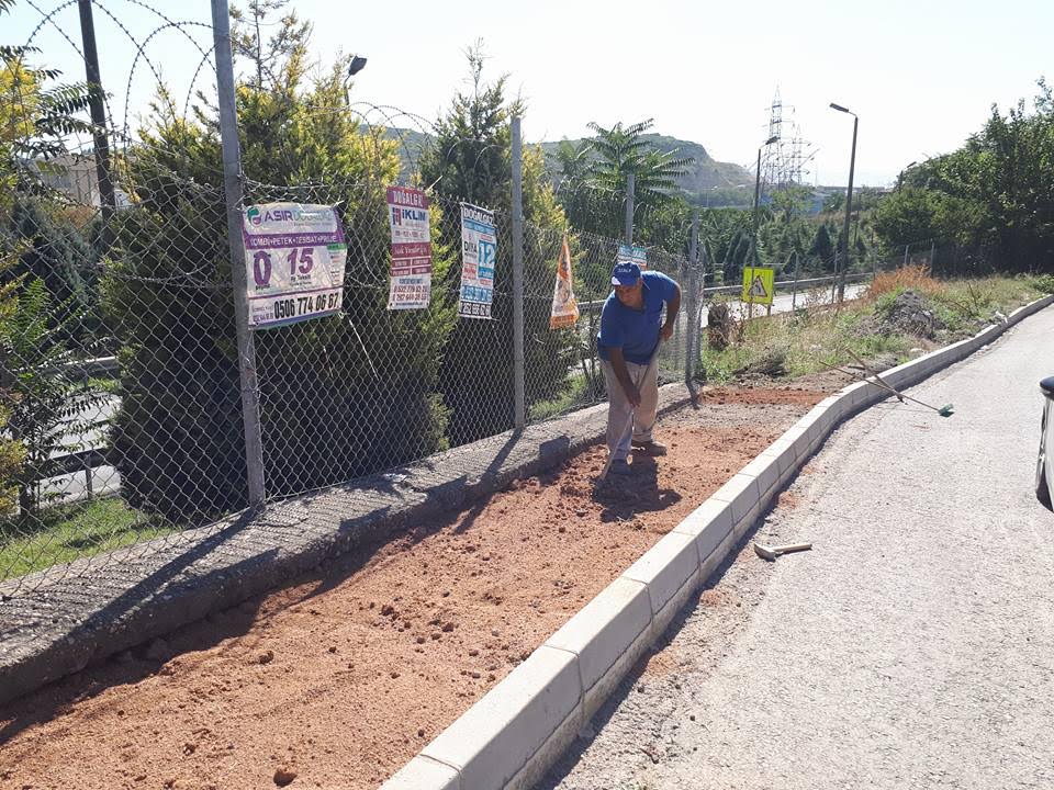 Dilovası’nda kaldırım çalışması